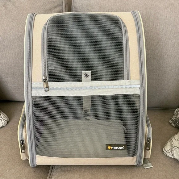 Pet Backpack Carrier Ventilated, Safety Straps, Buckle Support Collapsible - Picture 4 of 10